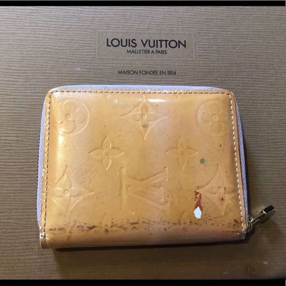 Authentic Louis Vuitton zippy Vernis wallet - Picture 2 of 9